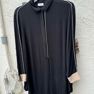 Akris punto black viscose (rayon) crepe tunic size 14 USA long sleeves
